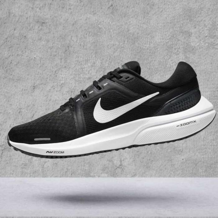 Nike Air Zoom Vomero 16